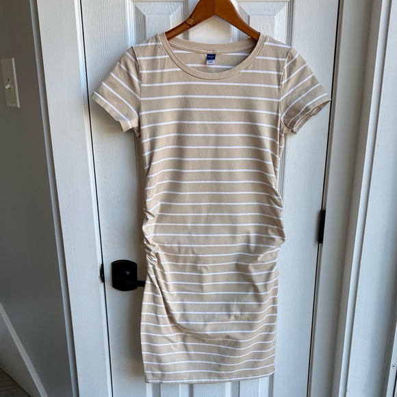 Old Navy Beige Striped Maternity Short-Sleeve Bodycon Dress, Size Medium - Picture 1 of 7
